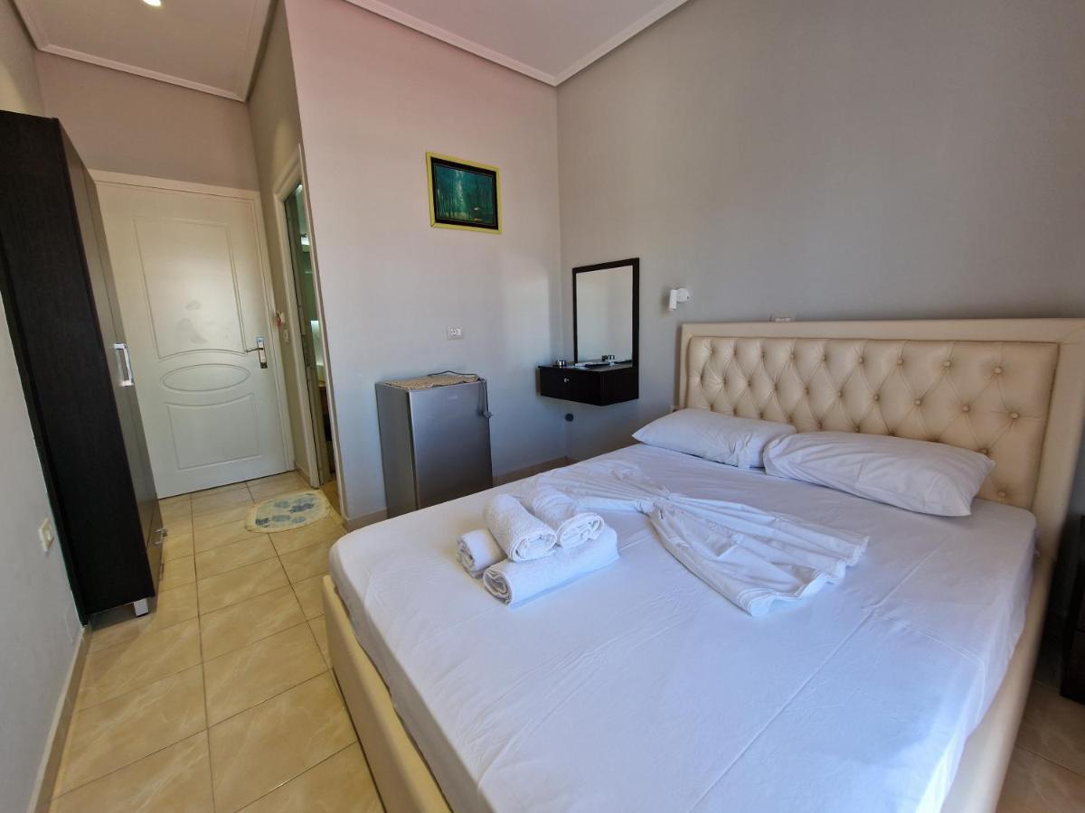 Villa Juli Εξαμίλιο Εξωτερικό φωτογραφία