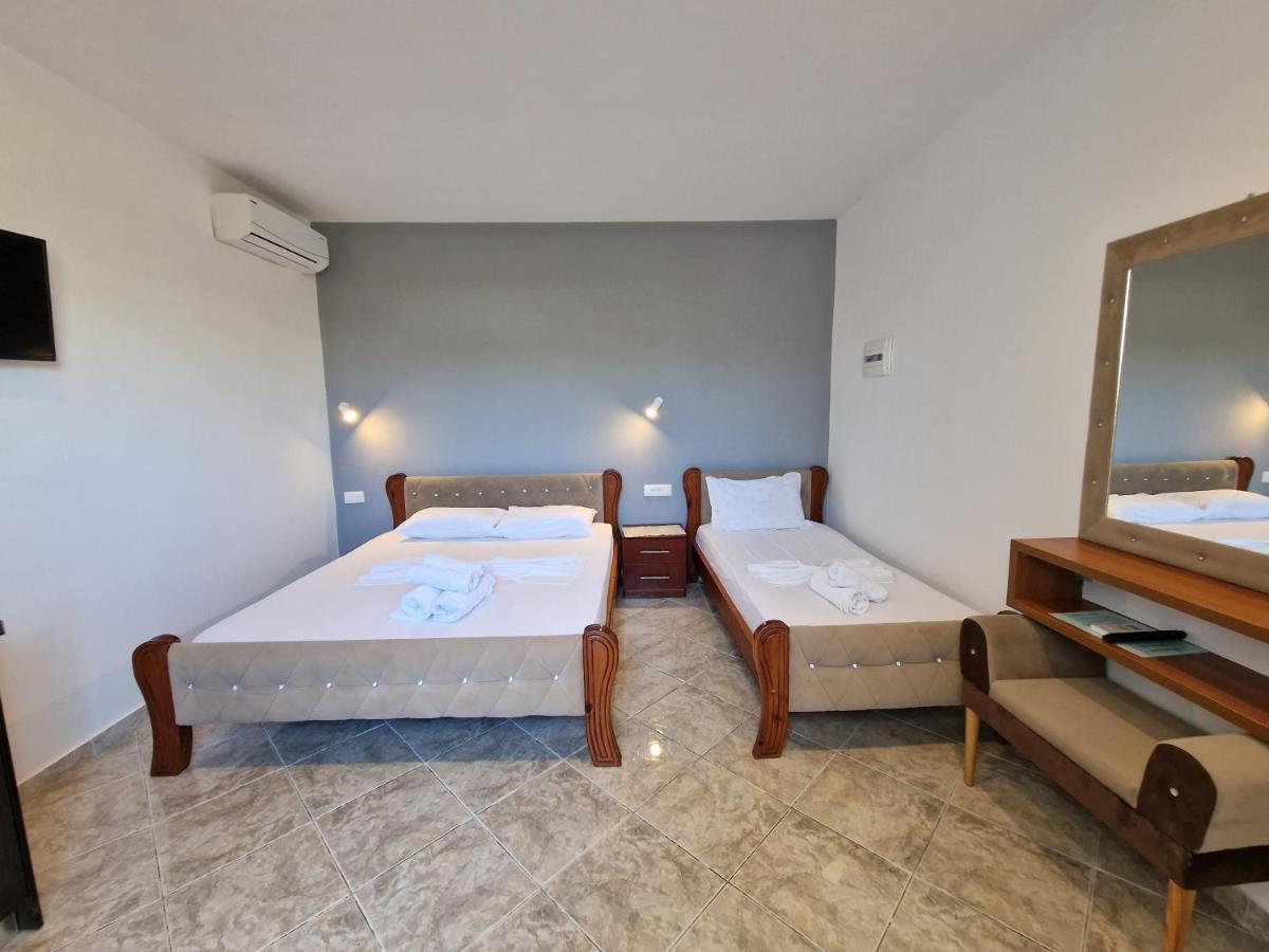 Villa Juli Εξαμίλιο Εξωτερικό φωτογραφία