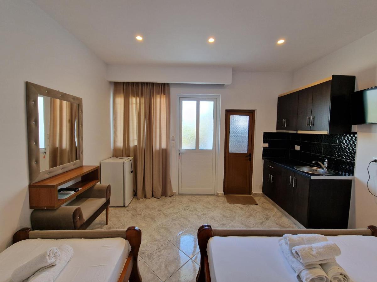 Villa Juli Εξαμίλιο Εξωτερικό φωτογραφία