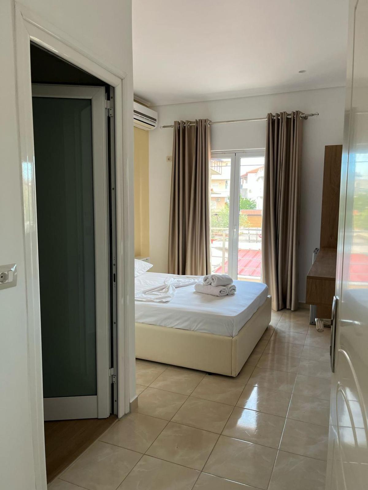 Villa Juli Εξαμίλιο Εξωτερικό φωτογραφία